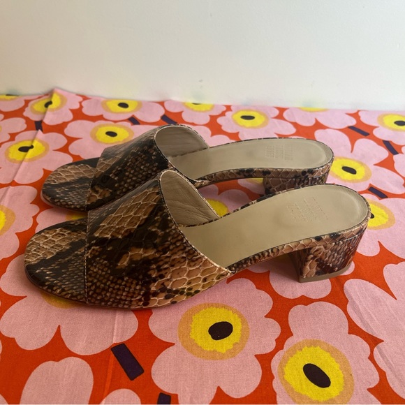 MARYAM NASSIR ZADEH Agatha slide in auburn snake. NEW IN BOX - Picture 3 of 6